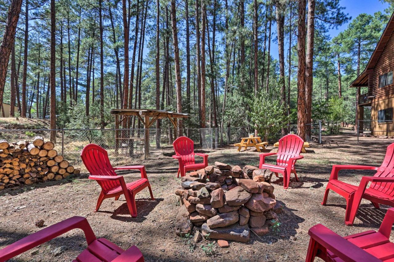 Strawberry Cabin With 2-Story Deck Dogs Welcome! Pine Exterior photo